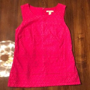 Lace sleeveless blouse